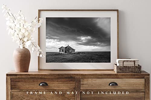 Принт снимка на страната (без рамка) е Черно-бяла фотография Изоставена господарска къща Под грозовыми облаците в Оклахома Great Plains монтаж на стена арт Декор на фермерска къща от 4x6 до 40x60